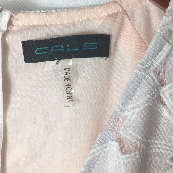 CALS White Floral Dress Size Large - Picture 4 of 5